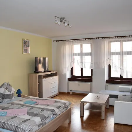 公寓 Familie Jaeschke 格尔利茨